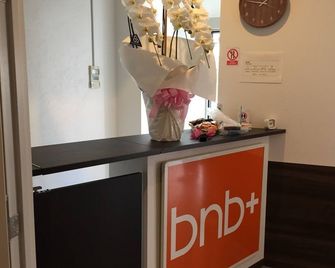 bnb+ Shinbashi - Tokio - Recepción