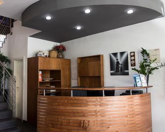 Hotel Ariston - Bolzano - Recepcja