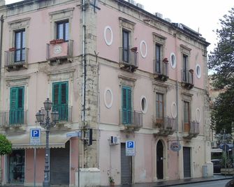 Phenicusa - Milazzo - Edificio