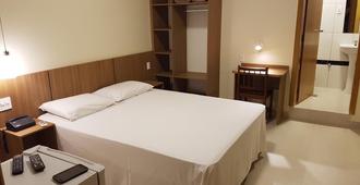 Oft Place Hotel - โกยาเนีย - ห้องนอน
