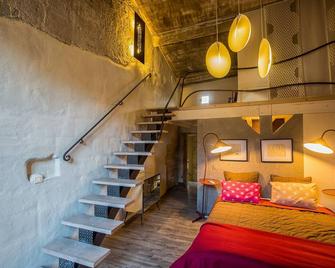 Historical heart Uzes 145 m2 of comfort, authenticity and calm, air conditioning, pool - Uzès