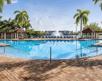 Golf Haven Marriott's Villas at Doral - 2BR Villa - Full Resort - Sleeps 8 - Miami - Pool