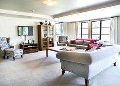 The Glebe Apartments - Queenstown - Sala de estar