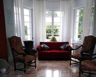 La maison basque - Sainte-Livrade-sur-Lot - Salon