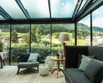 Hotel Garni Villa Park - Ortisei - Balcony