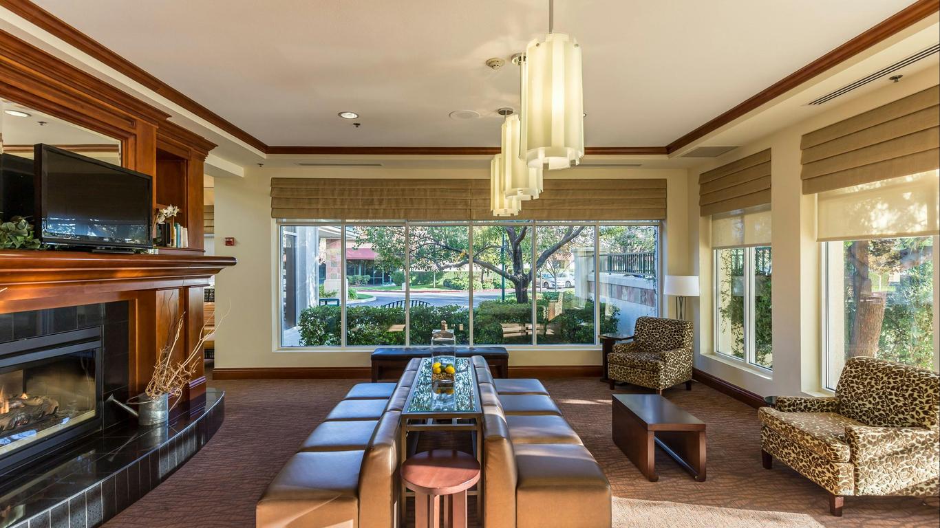 Hilton Garden Inn Fairfield