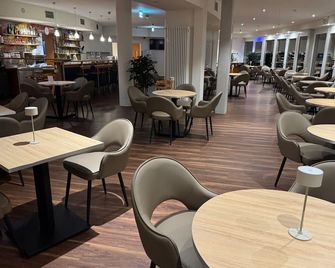 Highway Hotel - Herbolzheim - Restaurant