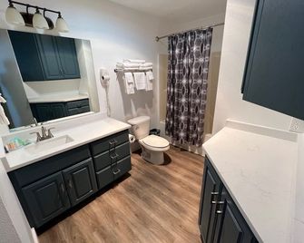 Arch Canyon Inn - Blanding - Badkamer