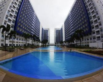 1bedroom Serviced Apartment #27 Near Moa - Pasay - Pool