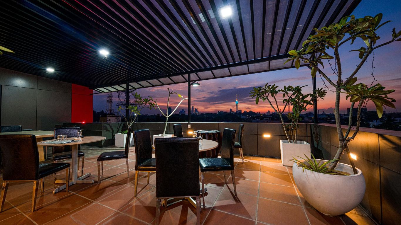 إيرلز ريد كولومبو