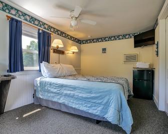 The Orange Cottage @Twin Hills Cottages - Ellsworth - Sypialnia