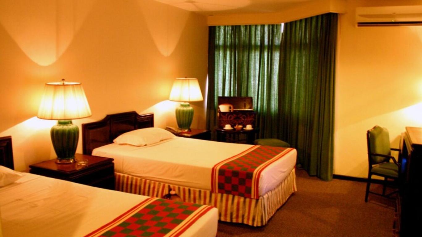 OYO 1029 Lipis Centrepoint Hotel