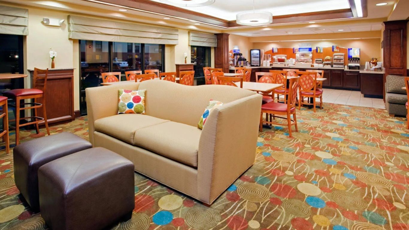 Holiday Inn Express Raleigh-Durham Airport By IHG