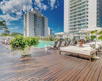 Oceana Suites Yoo - פונטה דל אסטה - בריכה