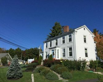 2 River Road Inn Cottages - Cape Neddick - Building