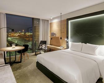 Hilton Munich Airport - Munich - Bedroom