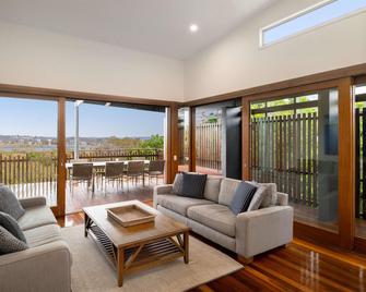 The Sebel Twin Waters - Twin Waters - Living room