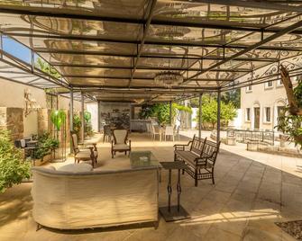 Tenuta Suprema - Cutrofiano - Cutrofiano - Patio