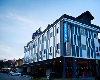 Nah Hotel - Skudai - Budova