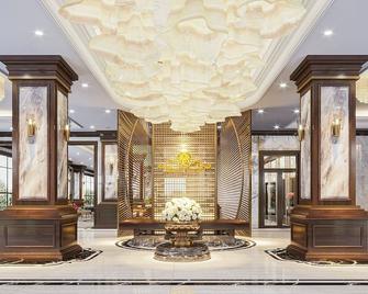 Cua Dong Luxury Hotel - Vinh City - Salónek