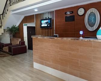 Dreamland Suites - Abuja - Recepción