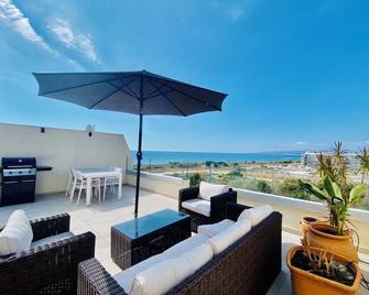 Takvåning vid Havet med två Terrasser, Pool, Wi-fi, Garage - Torrox - Balkon