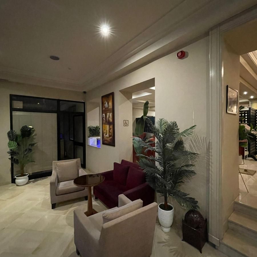 Hôtel Le Consul thumbnail 3