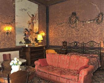 Casa Raffaele Conforti - Maiori