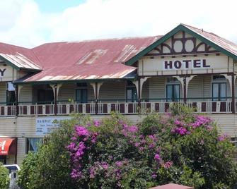 Staple House Bed and Breakfast - Gympie - Gebäude