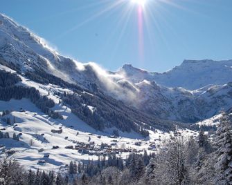 Hotel Crystal - Adelboden