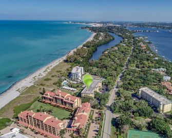 Bay Tree Beach Side - Sarasota
