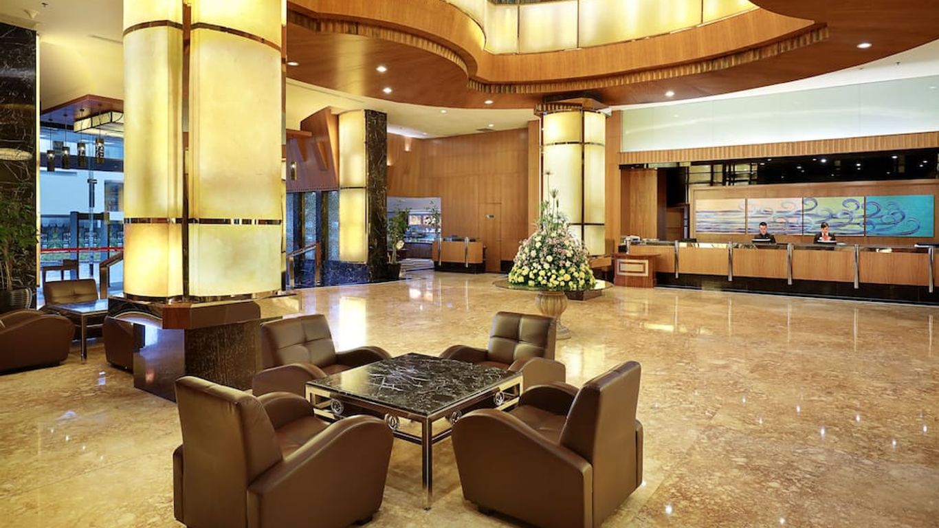 스위스-벨호텔 말레오산 마나도