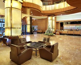 Swiss-Belhotel Maleosan Manado - Manado - Lobby
