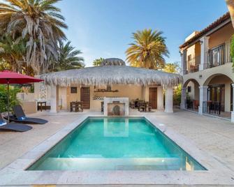 Hotel 1697 Loreto - Loreto