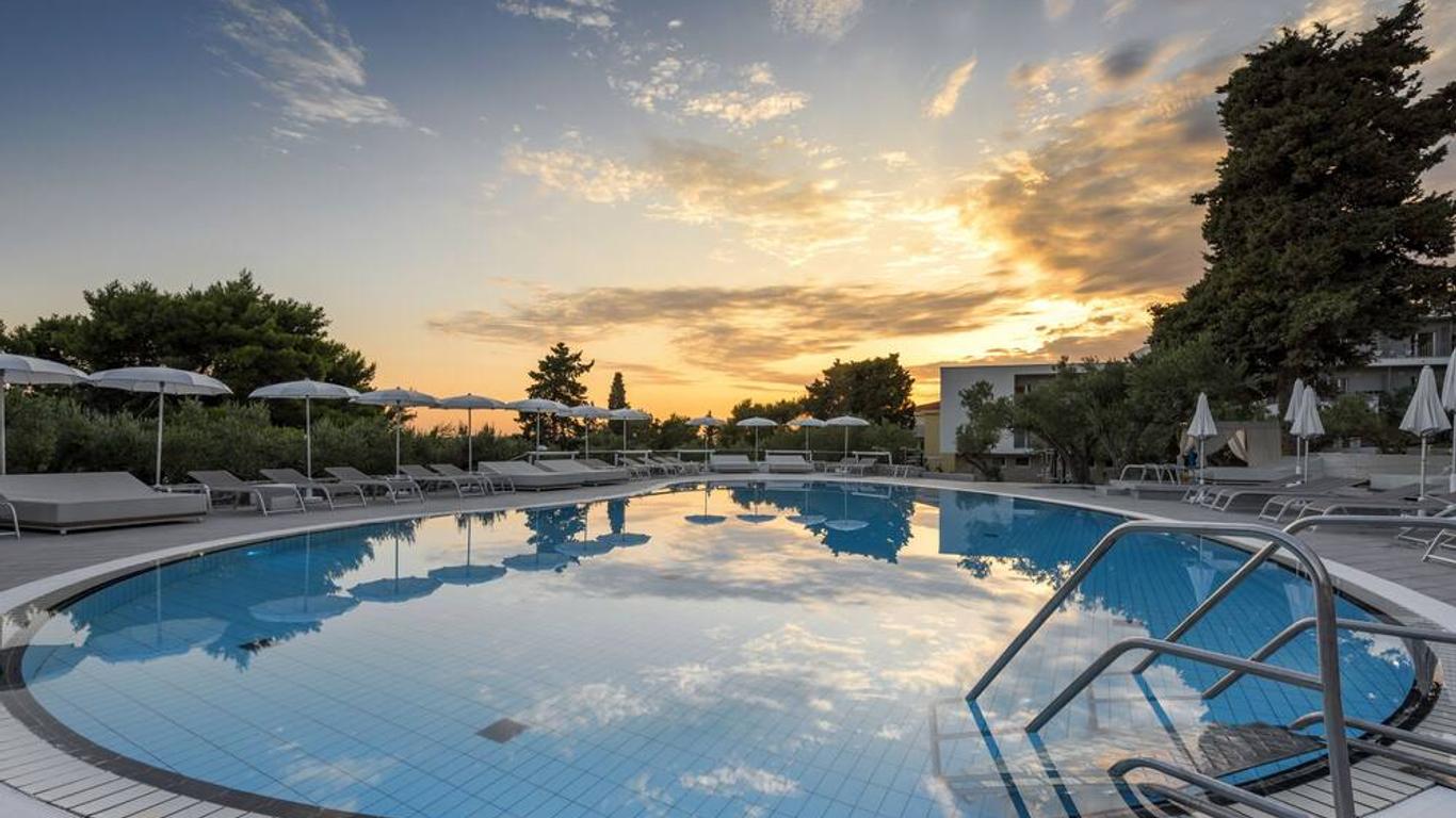 Pharos Hvar Bayhill Hotel