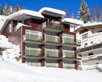 Hotel Alpenland - St. Anton - Rakennus