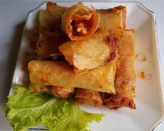 Blue Diamond Hostel - Ciudad de Battambang - Comida