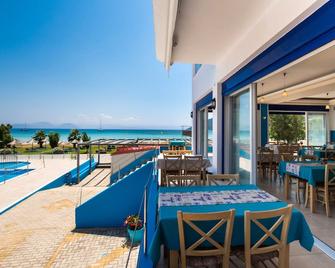 Surf Hotel - Vasiliki - Terasa