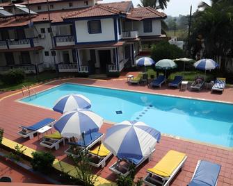 Dona Sa Maria - Cavelossim - Pool