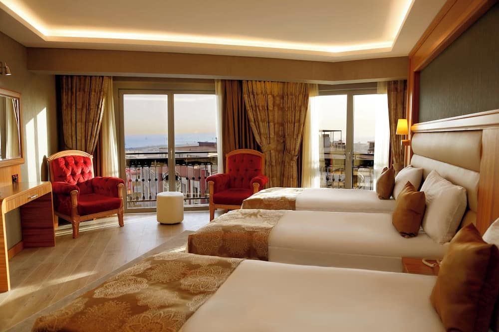 الفندق الفاخر إقبال اسطنبول