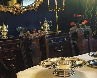 Walk to Everything - Servant Room - ניאגרה פולס - נוחות החדר