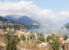 Lake Panorama - Bymyhomeincomo - Como - Balkon