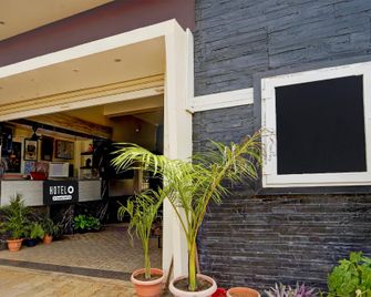 Ss Tourist Home - Theni - Lobby