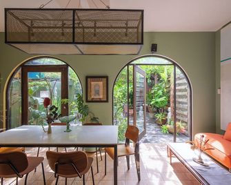 دريمكاتشيرا ايودث وي لبالغيس فقط - سان جوان - غرفة طعام