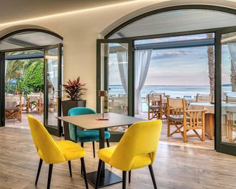 Hotel Villa Capri - Gardone Riviera