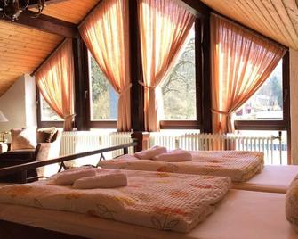 Diamanthotel Idar-Oberstein - Idar-Oberstein - Habitación