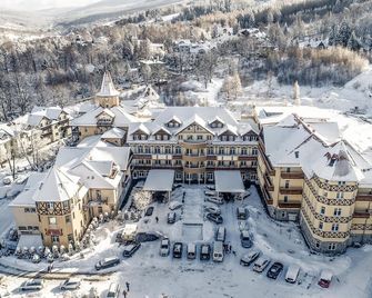 Sanatorium St. Lukas - Świeradów-Zdrój - Edificio