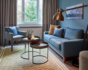 Thon Hotel Førde - Førde - Wohnzimmer