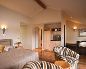 Freycinet Lodge - Coles Bay - Bedroom