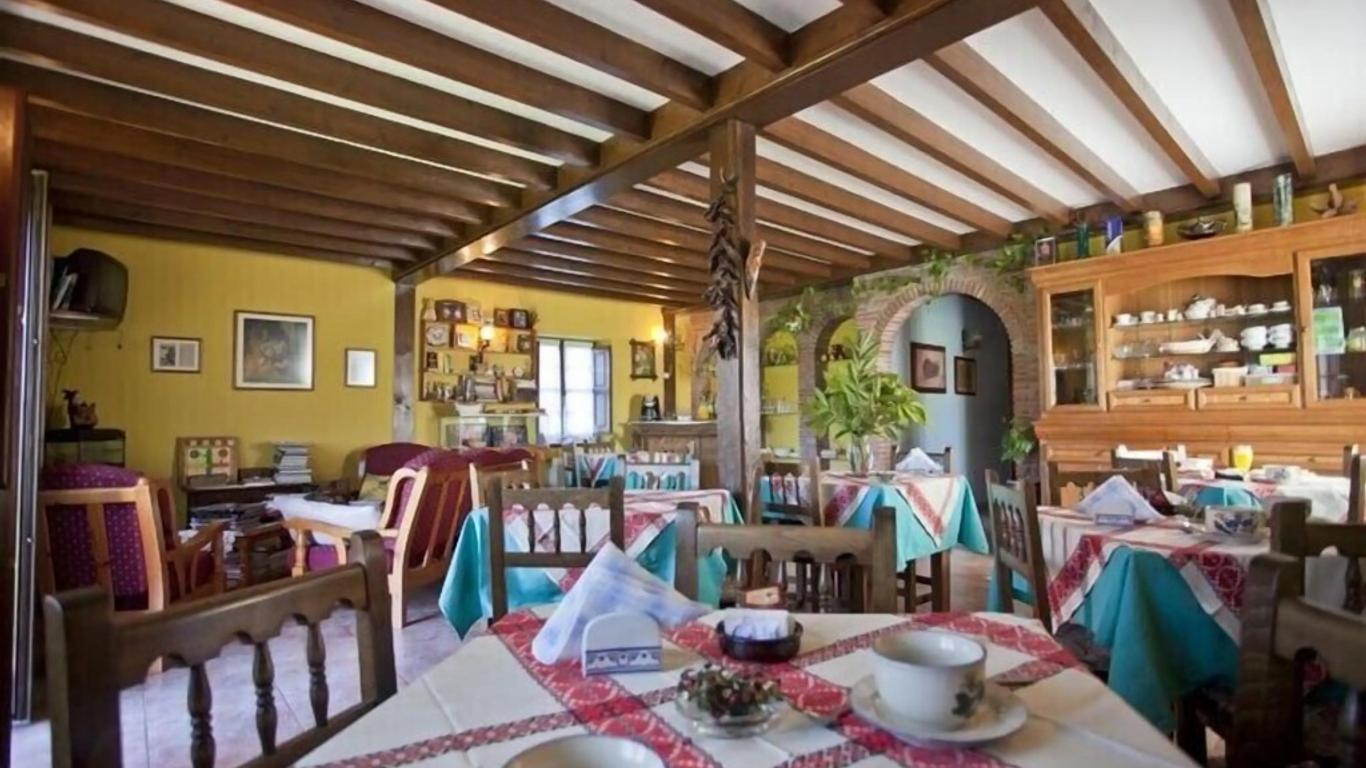 Posada Los Taranos